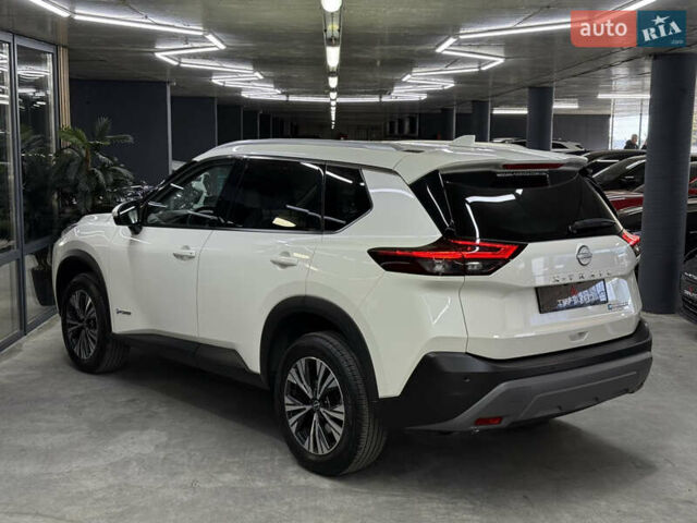Белый Ниссан ИксТрейл, объемом двигателя 1.5 л и пробегом 37 тыс. км за 37900 $, фото 9 на Automoto.ua