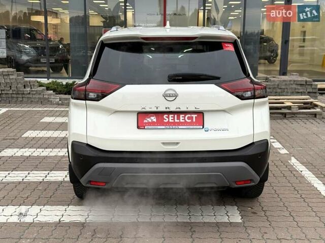 Белый Ниссан ИксТрейл, объемом двигателя 1.5 л и пробегом 61 тыс. км за 34069 $, фото 8 на Automoto.ua