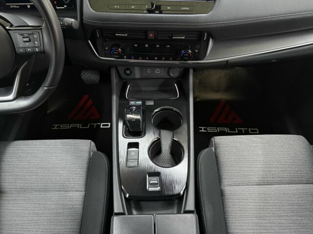 Белый Ниссан ИксТрейл, объемом двигателя 1.5 л и пробегом 37 тыс. км за 36900 $, фото 22 на Automoto.ua