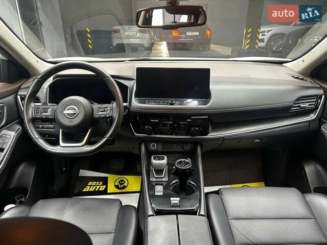 Белый Ниссан ИксТрейл, объемом двигателя 1.5 л и пробегом 67 тыс. км за 36000 $, фото 6 на Automoto.ua