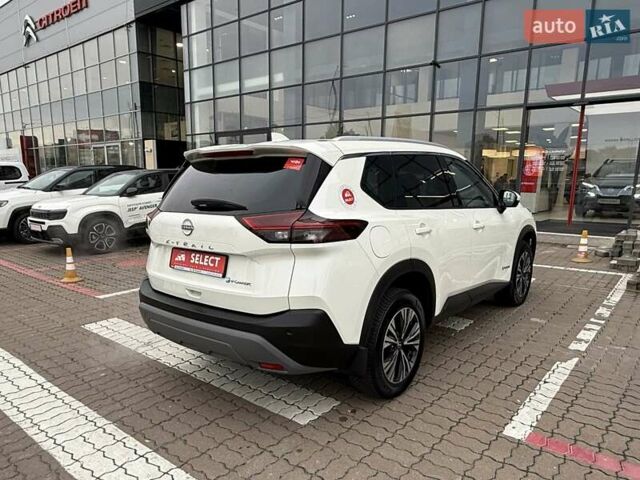 Белый Ниссан ИксТрейл, объемом двигателя 1.5 л и пробегом 61 тыс. км за 34069 $, фото 19 на Automoto.ua