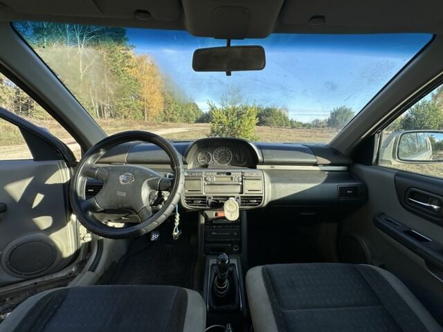 Бежевий Ніссан ІксТрейл, об'ємом двигуна 2.2 л та пробігом 290 тис. км за 4500 $, фото 3 на Automoto.ua