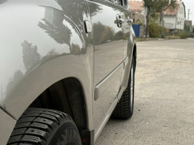 Бежевый Ниссан ИксТрейл, объемом двигателя 2.5 л и пробегом 265 тыс. км за 6000 $, фото 7 на Automoto.ua