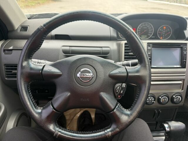 Бежевый Ниссан ИксТрейл, объемом двигателя 2.5 л и пробегом 265 тыс. км за 6000 $, фото 20 на Automoto.ua