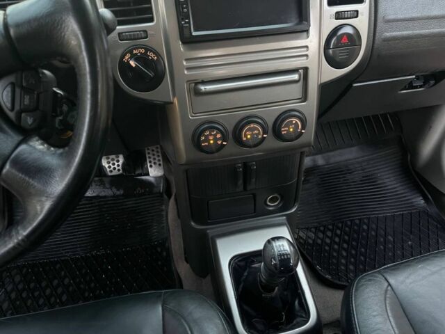 Бежевый Ниссан ИксТрейл, объемом двигателя 2.2 л и пробегом 337 тыс. км за 3650 $, фото 9 на Automoto.ua