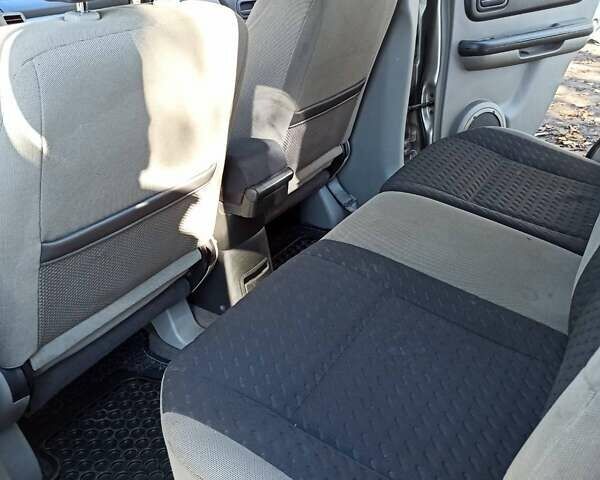 Бежевый Ниссан ИксТрейл, объемом двигателя 2.49 л и пробегом 283 тыс. км за 6000 $, фото 9 на Automoto.ua