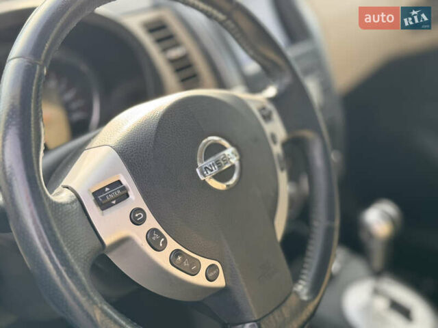 Бежевый Ниссан ИксТрейл, объемом двигателя 2 л и пробегом 232 тыс. км за 10900 $, фото 30 на Automoto.ua