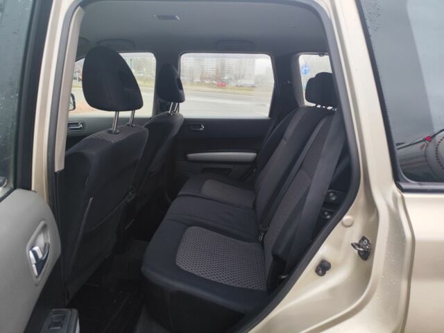 Бежевый Ниссан ИксТрейл, объемом двигателя 2 л и пробегом 289 тыс. км за 8300 $, фото 15 на Automoto.ua