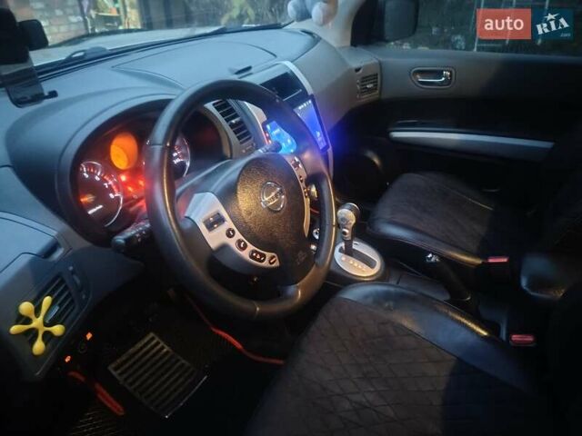 Бежевий Ніссан ІксТрейл, об'ємом двигуна 2 л та пробігом 183 тис. км за 9000 $, фото 42 на Automoto.ua