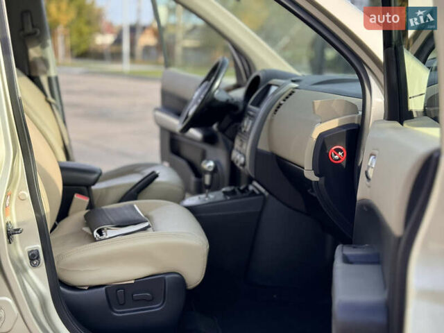 Бежевый Ниссан ИксТрейл, объемом двигателя 2 л и пробегом 232 тыс. км за 10900 $, фото 45 на Automoto.ua