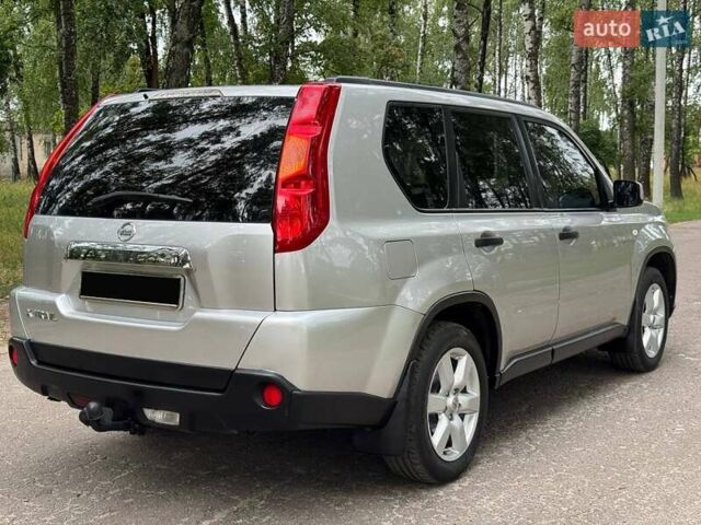 Бежевий Ніссан ІксТрейл, об'ємом двигуна 2 л та пробігом 173 тис. км за 8999 $, фото 16 на Automoto.ua