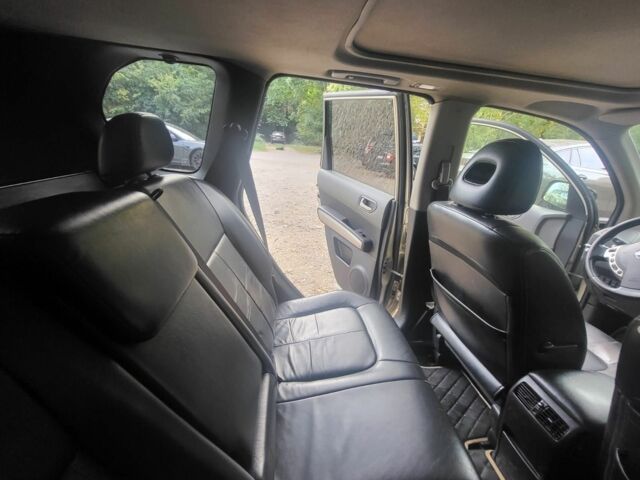 Бежевый Ниссан ИксТрейл, объемом двигателя 2 л и пробегом 240 тыс. км за 8000 $, фото 5 на Automoto.ua