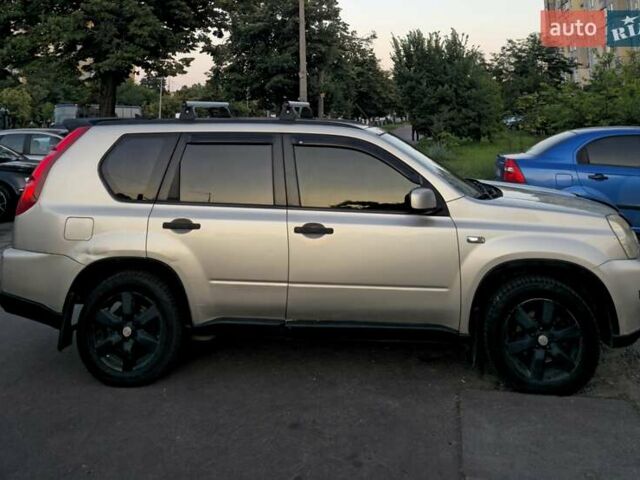 Бежевий Ніссан ІксТрейл, об'ємом двигуна 2 л та пробігом 285 тис. км за 7500 $, фото 8 на Automoto.ua