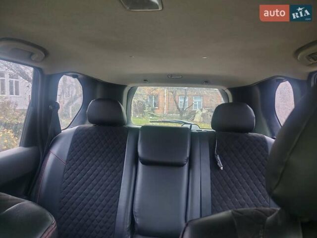 Бежевий Ніссан ІксТрейл, об'ємом двигуна 2 л та пробігом 183 тис. км за 9000 $, фото 14 на Automoto.ua