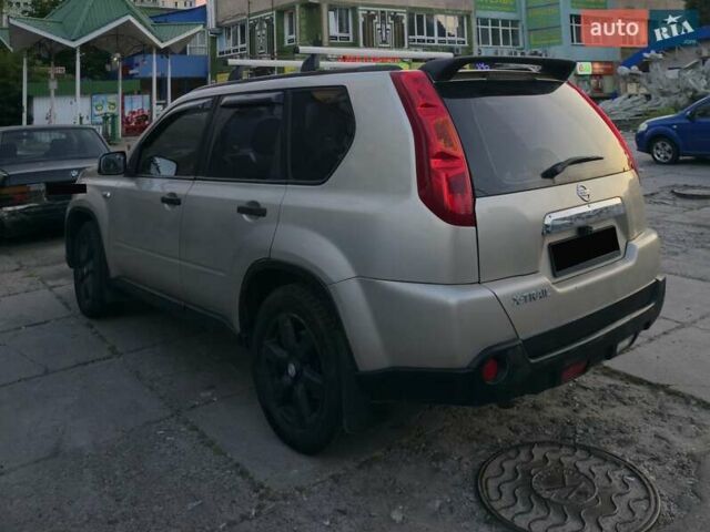 Бежевий Ніссан ІксТрейл, об'ємом двигуна 2 л та пробігом 285 тис. км за 7500 $, фото 7 на Automoto.ua