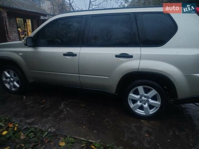 Бежевий Ніссан ІксТрейл, об'ємом двигуна 2 л та пробігом 183 тис. км за 9000 $, фото 7 на Automoto.ua