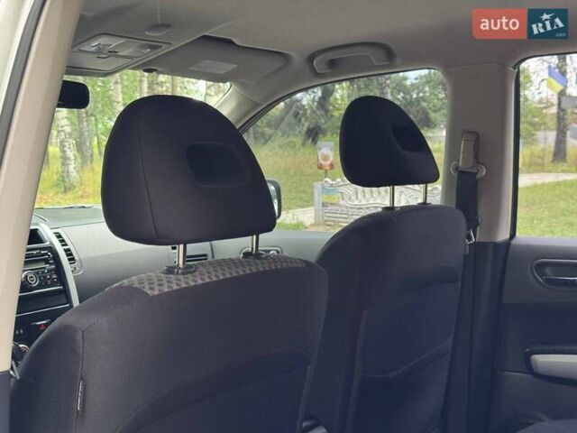 Бежевий Ніссан ІксТрейл, об'ємом двигуна 2 л та пробігом 173 тис. км за 8999 $, фото 35 на Automoto.ua