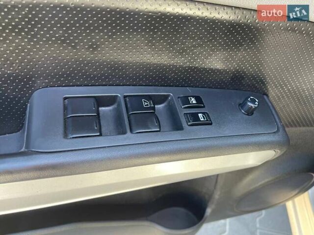 Бежевый Ниссан ИксТрейл, объемом двигателя 2 л и пробегом 293 тыс. км за 7999 $, фото 20 на Automoto.ua