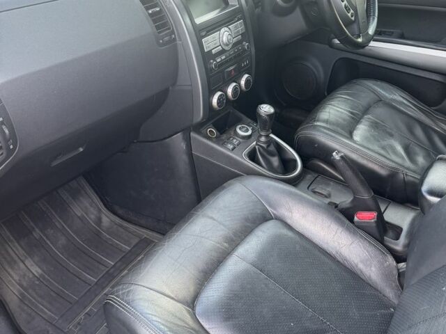 Бежевый Ниссан ИксТрейл, объемом двигателя 2 л и пробегом 63 тыс. км за 3700 $, фото 8 на Automoto.ua