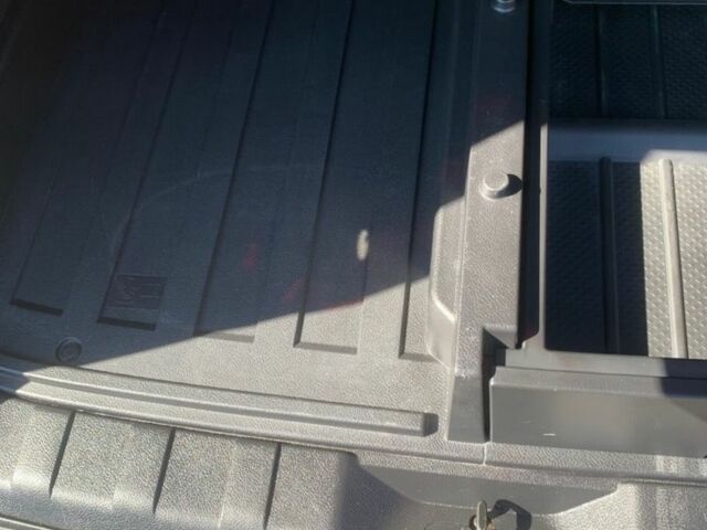 Бежевий Ніссан ІксТрейл, об'ємом двигуна 2 л та пробігом 190 тис. км за 3700 $, фото 7 на Automoto.ua