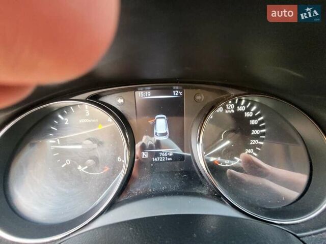 Бежевый Ниссан ИксТрейл, объемом двигателя 1.6 л и пробегом 147 тыс. км за 17500 $, фото 9 на Automoto.ua