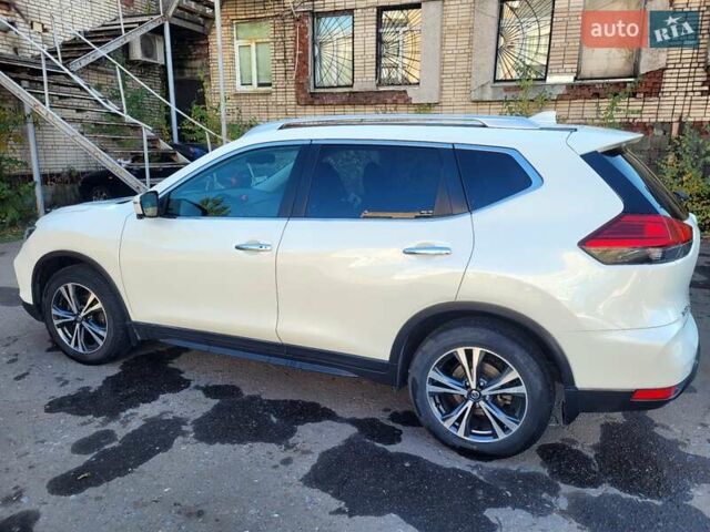 Бежевый Ниссан ИксТрейл, объемом двигателя 1.6 л и пробегом 147 тыс. км за 17500 $, фото 21 на Automoto.ua