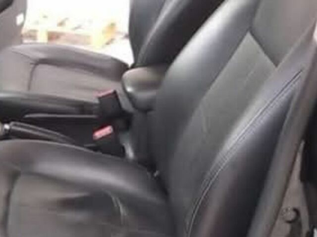 Чорний Ніссан ІксТрейл, об'ємом двигуна 2.5 л та пробігом 185 тис. км за 4500 $, фото 6 на Automoto.ua