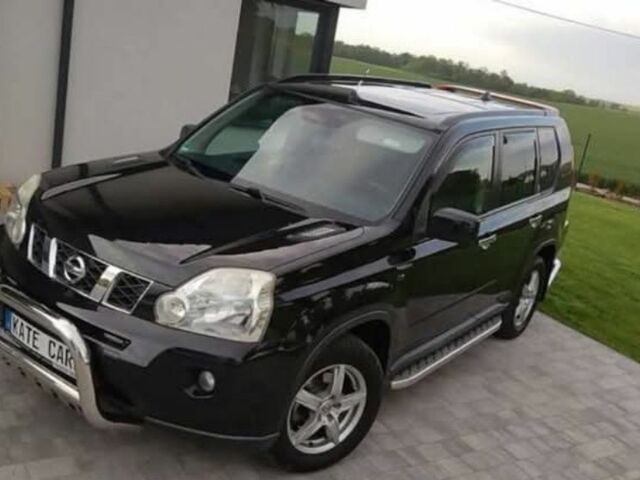 Чорний Ніссан ІксТрейл, об'ємом двигуна 2.5 л та пробігом 185 тис. км за 4500 $, фото 4 на Automoto.ua