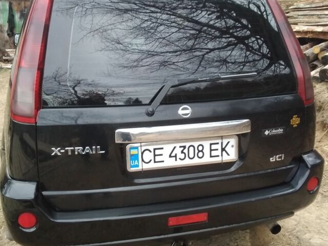 Чорний Ніссан ІксТрейл, об'ємом двигуна 2.2 л та пробігом 300 тис. км за 8281 $, фото 1 на Automoto.ua