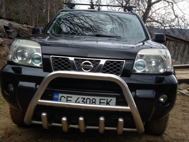 Чорний Ніссан ІксТрейл, об'ємом двигуна 2.2 л та пробігом 300 тис. км за 8281 $, фото 4 на Automoto.ua
