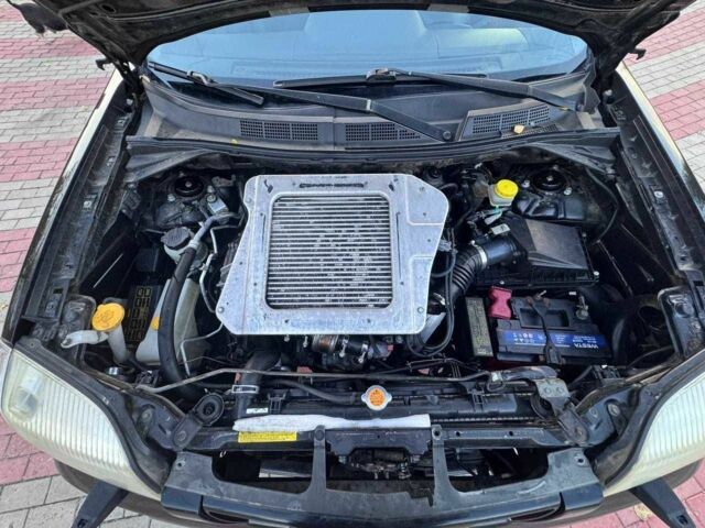 Черный Ниссан ИксТрейл, объемом двигателя 2.2 л и пробегом 250 тыс. км за 2500 $, фото 10 на Automoto.ua