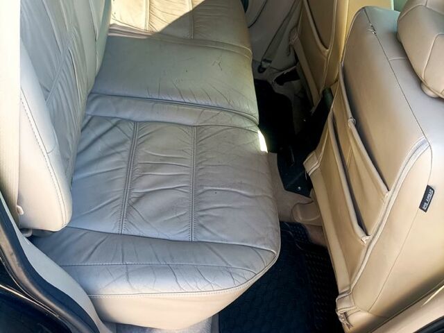 Черный Ниссан ИксТрейл, объемом двигателя 2.2 л и пробегом 333 тыс. км за 6500 $, фото 11 на Automoto.ua