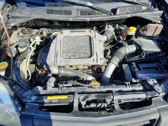 Черный Ниссан ИксТрейл, объемом двигателя 2.2 л и пробегом 280 тыс. км за 3000 $, фото 5 на Automoto.ua