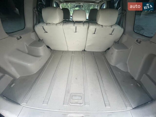 Черный Ниссан ИксТрейл, объемом двигателя 2.2 л и пробегом 356 тыс. км за 6000 $, фото 3 на Automoto.ua