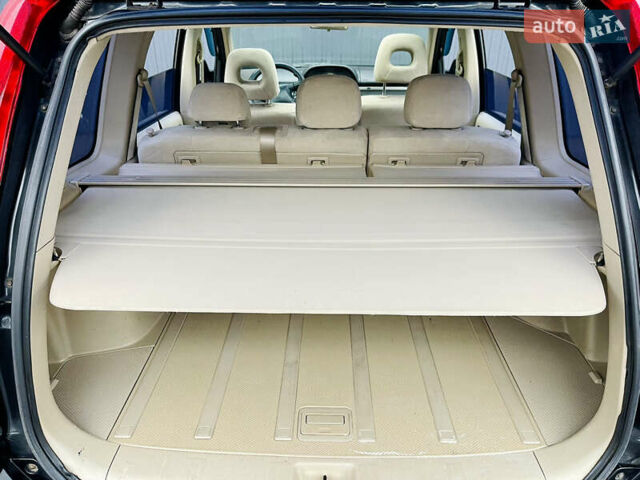 Черный Ниссан ИксТрейл, объемом двигателя 2 л и пробегом 320 тыс. км за 5600 $, фото 13 на Automoto.ua