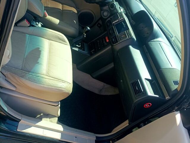 Черный Ниссан ИксТрейл, объемом двигателя 2.2 л и пробегом 333 тыс. км за 6500 $, фото 9 на Automoto.ua