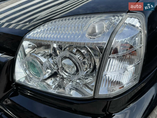 Черный Ниссан ИксТрейл, объемом двигателя 2.5 л и пробегом 318 тыс. км за 8000 $, фото 13 на Automoto.ua