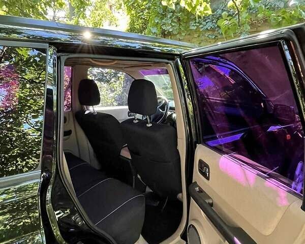 Черный Ниссан ИксТрейл, объемом двигателя 2.5 л и пробегом 287 тыс. км за 7700 $, фото 7 на Automoto.ua