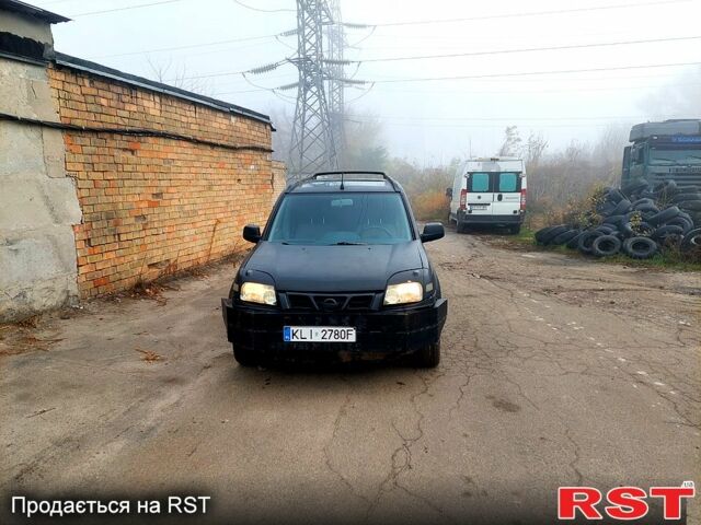 Чорний Ніссан ІксТрейл, об'ємом двигуна 2.2 л та пробігом 300 тис. км за 2750 $, фото 3 на Automoto.ua