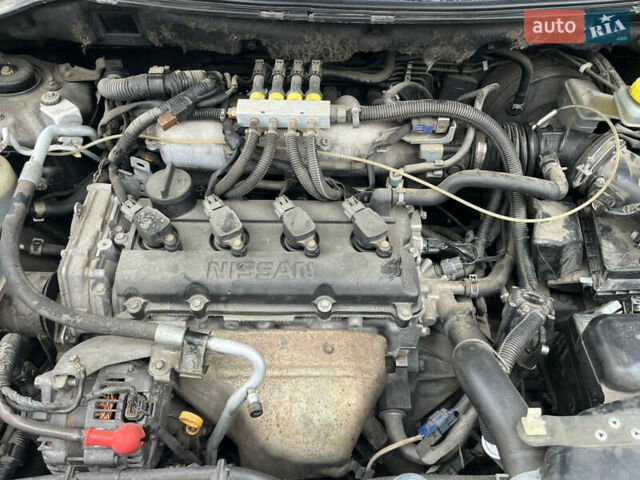 Чорний Ніссан ІксТрейл, об'ємом двигуна 2.5 л та пробігом 179 тис. км за 6800 $, фото 30 на Automoto.ua