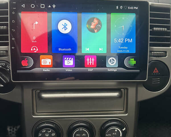 Черный Ниссан ИксТрейл, объемом двигателя 2 л и пробегом 173 тыс. км за 4700 $, фото 11 на Automoto.ua