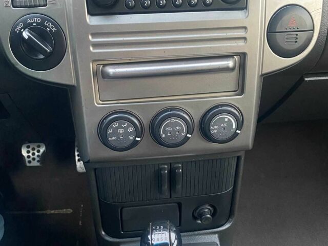 Черный Ниссан ИксТрейл, объемом двигателя 2.2 л и пробегом 251 тыс. км за 3800 $, фото 15 на Automoto.ua