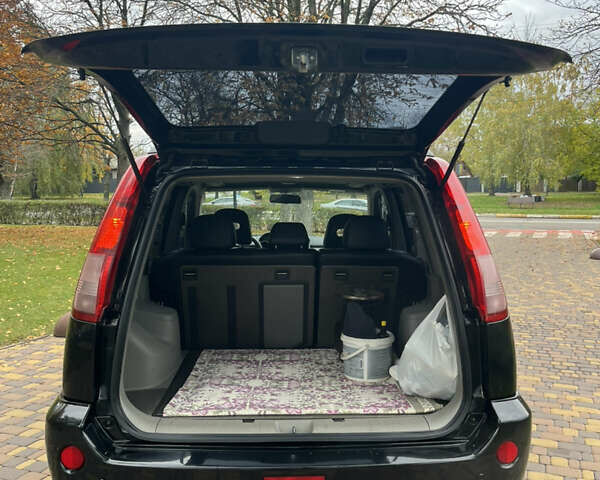 Чорний Ніссан ІксТрейл, об'ємом двигуна 2.5 л та пробігом 179 тис. км за 6800 $, фото 33 на Automoto.ua