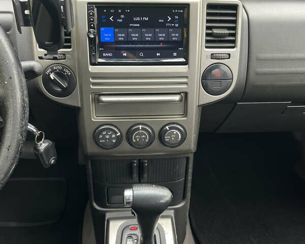 Чорний Ніссан ІксТрейл, об'ємом двигуна 2.5 л та пробігом 179 тис. км за 6800 $, фото 15 на Automoto.ua