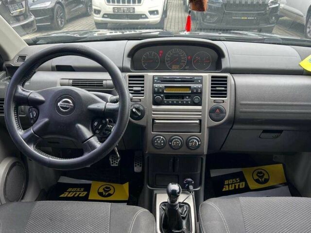 Чорний Ніссан ІксТрейл, об'ємом двигуна 2.2 л та пробігом 210 тис. км за 7500 $, фото 13 на Automoto.ua