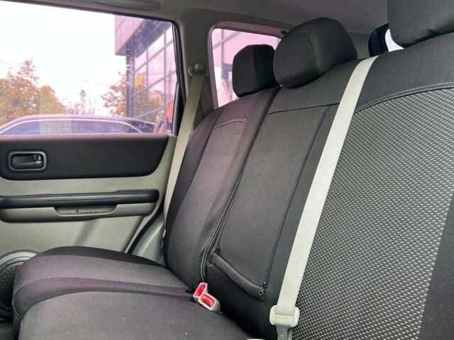 Чорний Ніссан ІксТрейл, об'ємом двигуна 2.2 л та пробігом 210 тис. км за 7500 $, фото 18 на Automoto.ua