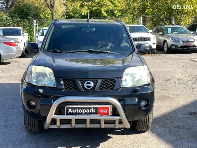 Черный Ниссан ИксТрейл, объемом двигателя 2.5 л и пробегом 295 тыс. км за 6890 $, фото 1 на Automoto.ua
