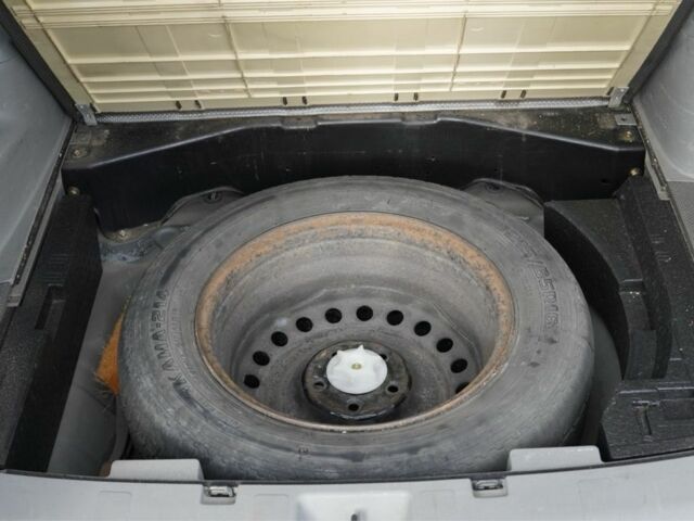 Черный Ниссан ИксТрейл, объемом двигателя 2.2 л и пробегом 273 тыс. км за 4267 $, фото 16 на Automoto.ua