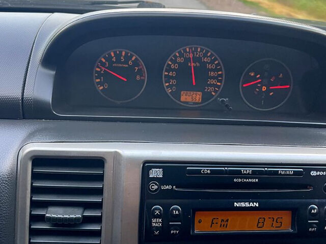 Черный Ниссан ИксТрейл, объемом двигателя 2.5 л и пробегом 280 тыс. км за 7099 $, фото 10 на Automoto.ua