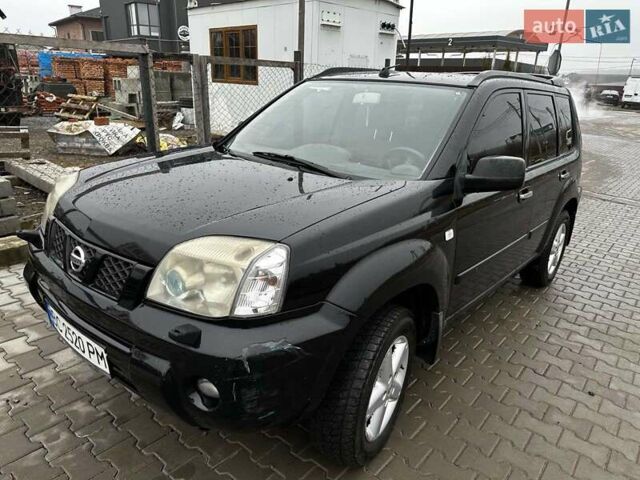 Черный Ниссан ИксТрейл, объемом двигателя 2.5 л и пробегом 282 тыс. км за 6250 $, фото 1 на Automoto.ua